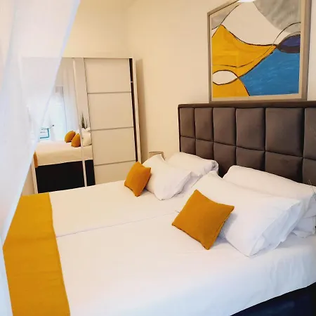 Luxury فيلة بيهاتش