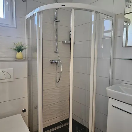 Luxury * Bihać